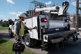 2023 Ford Super Duty F-550 Chassis Cab